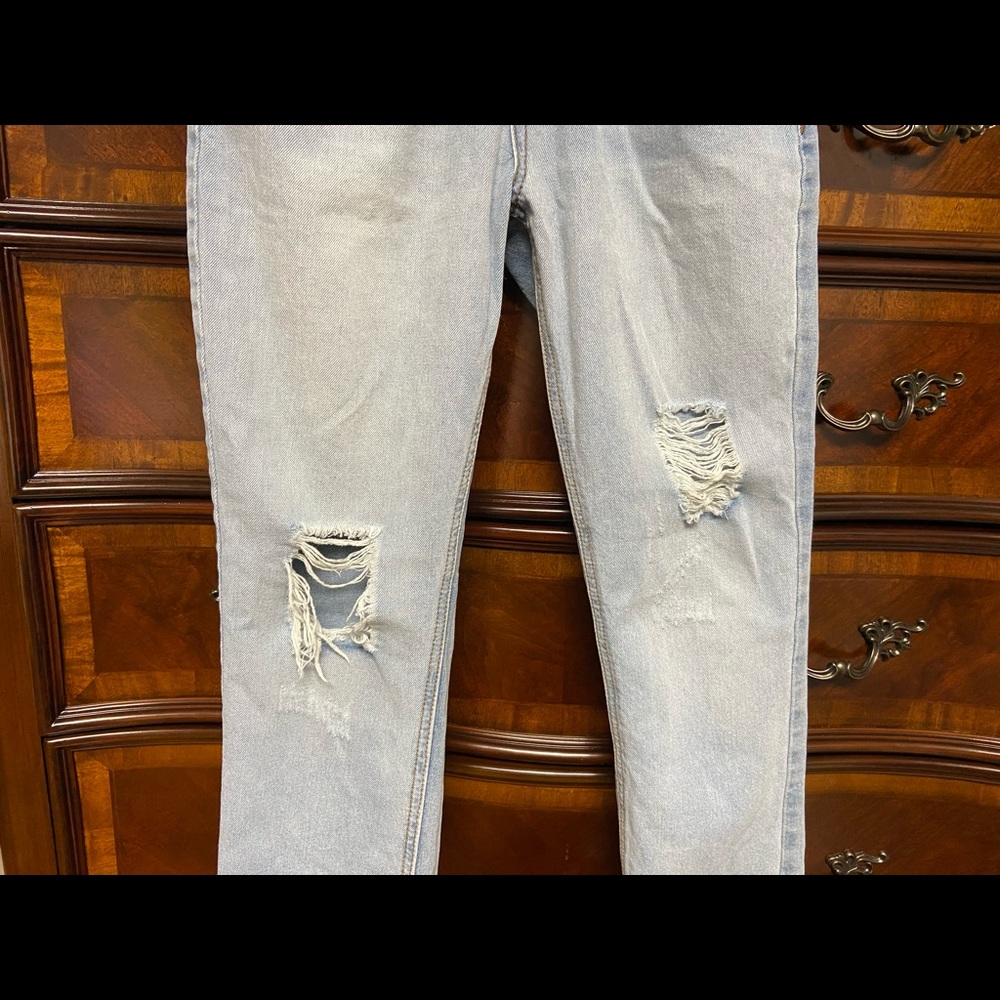 Women’s jeans